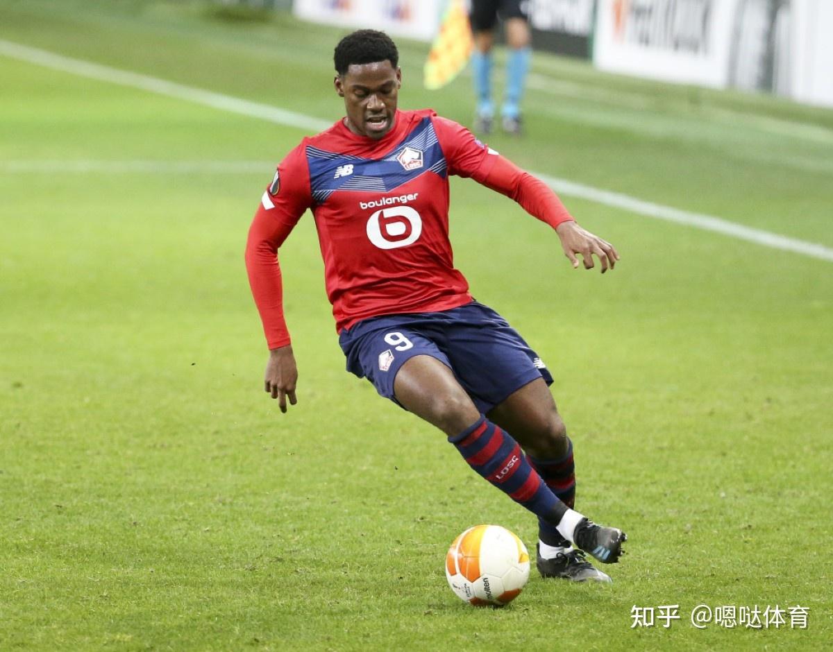 里尔前锋受伤复出,期待再次展现出色表现的简单介绍 里尔前锋受伤复出,期待再次展现出色表现的简单介绍