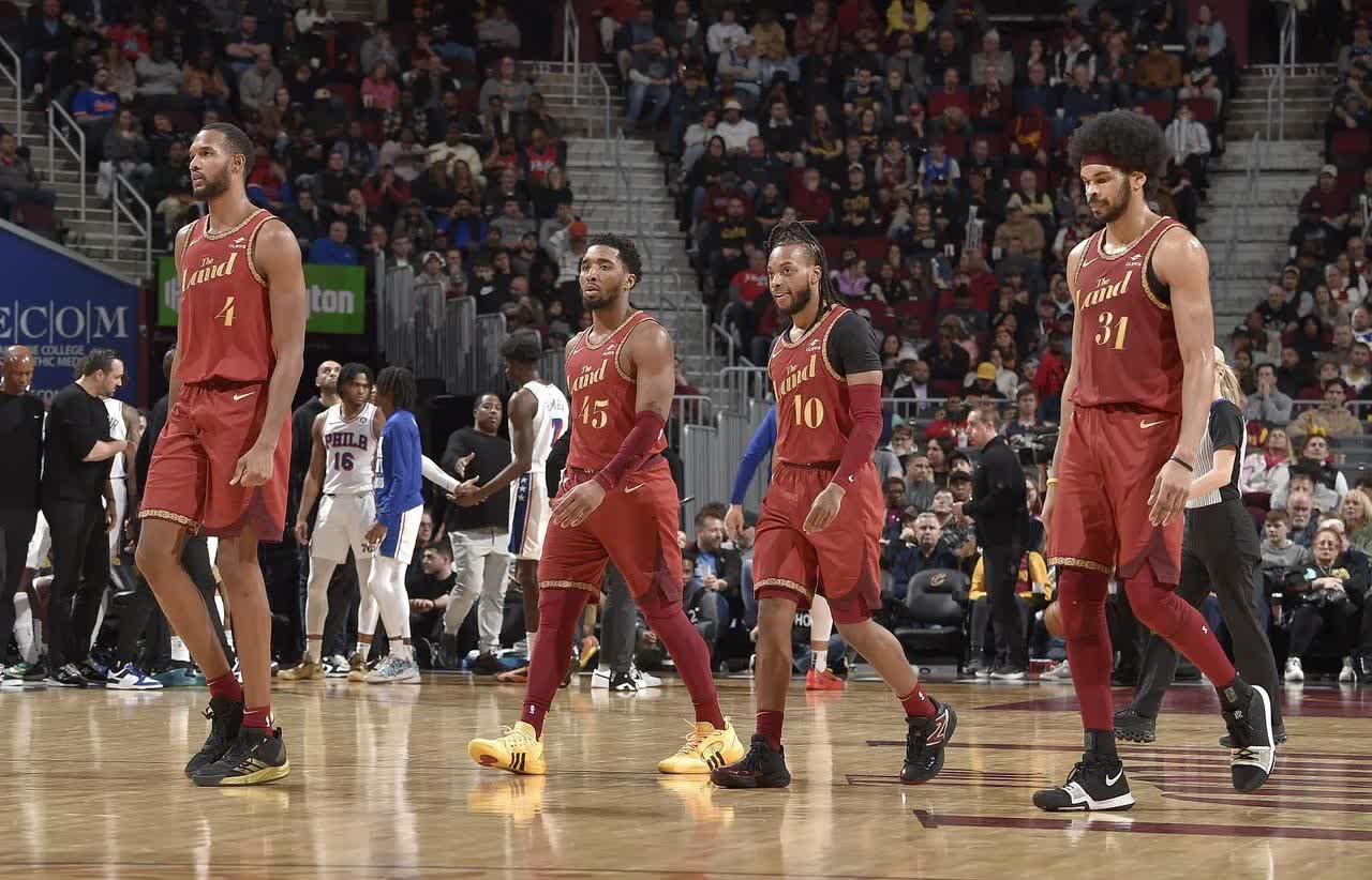 包含骑士队在主场战胜爵士,终结连败的词条 包含骑士队在主场战胜爵士,终结连败的词条