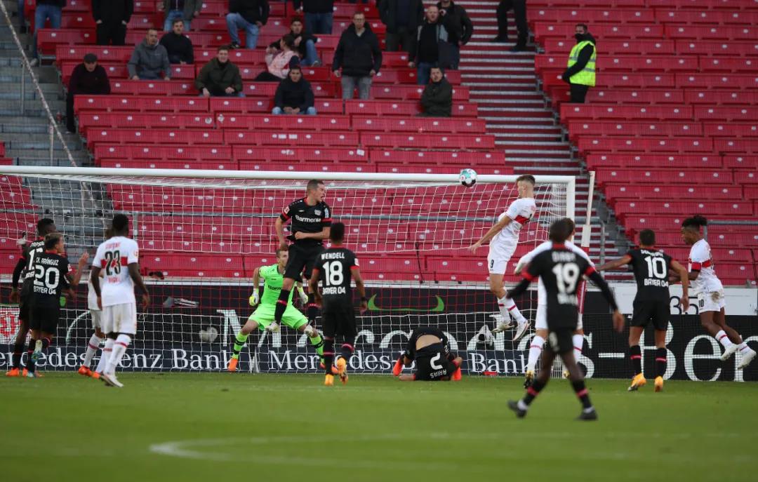 关于汉诺威主场被斯图加特逼平,保持低迷状态的信息 关于汉诺威主场被斯图加特逼平,保持低迷状态的信息