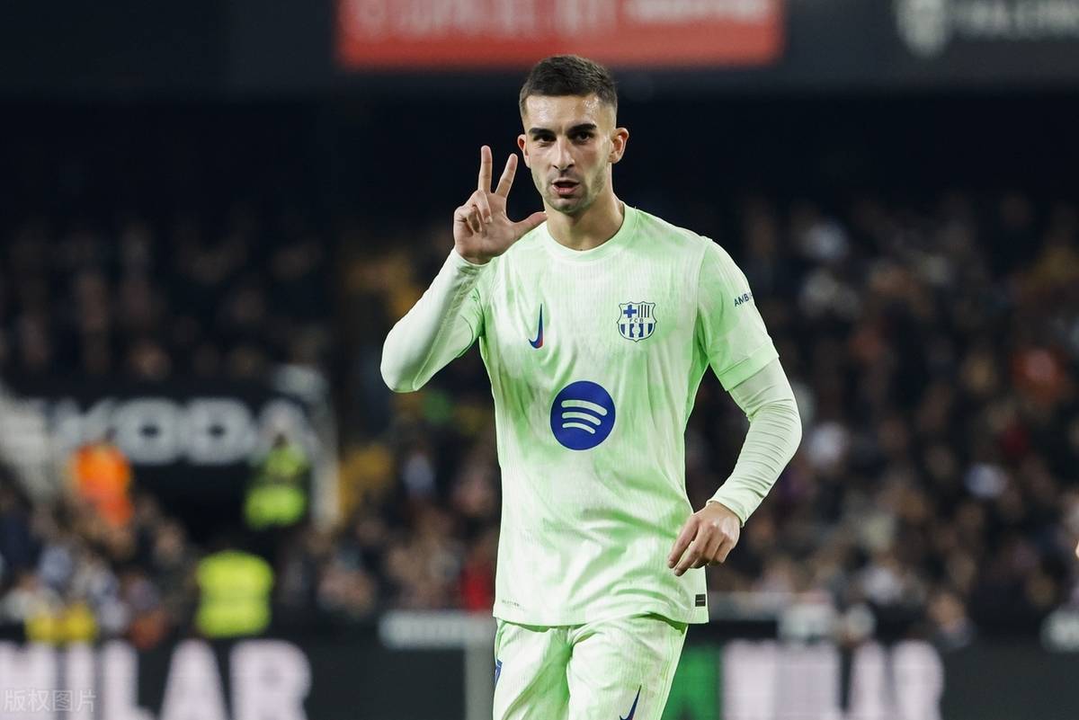 瓦伦西亚遭遇连败，保级形势堪忧的简单介绍