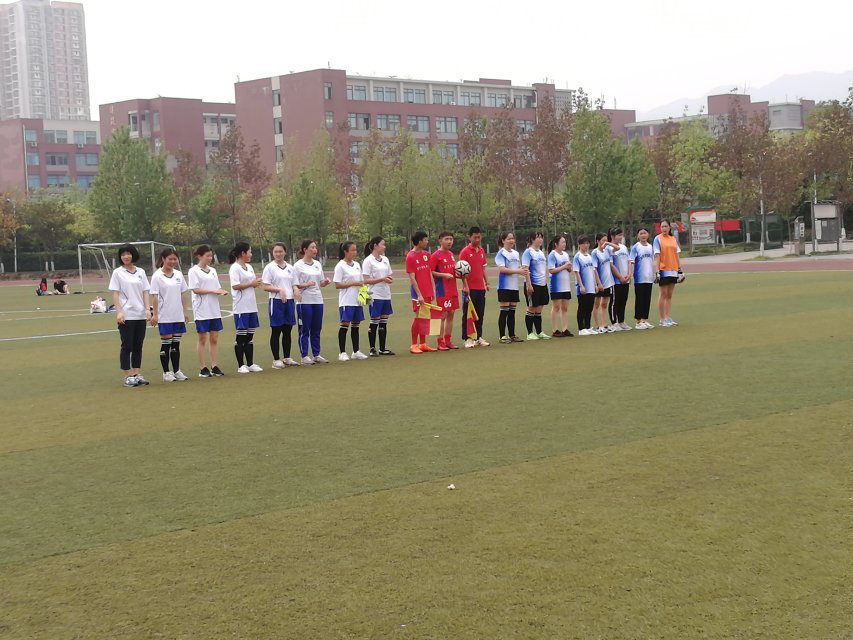 非洲女足比赛胜负悬念,球迷跃跃欲试的简单介绍 非洲女足比赛胜负悬念,球迷跃跃欲试的简单介绍