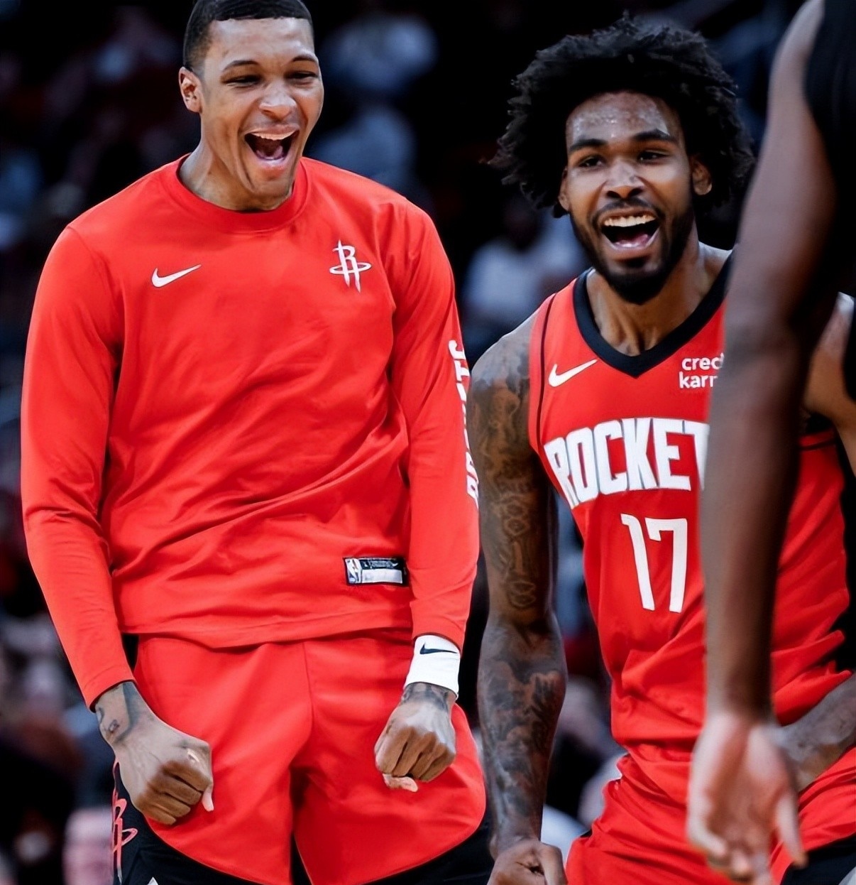 包含火箭控卫双核表现稳定，球队逐渐找回节奏的词条