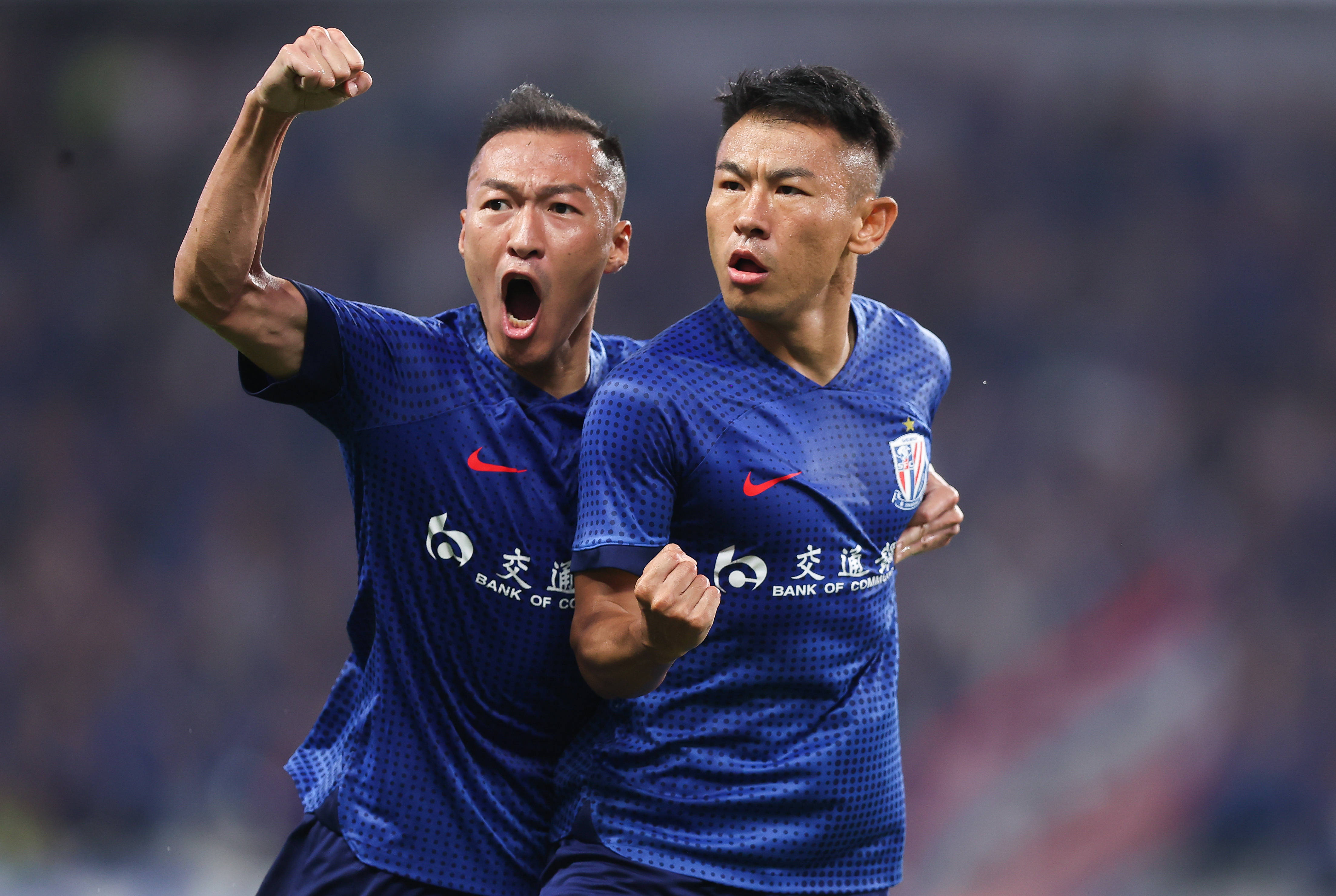 申花主场实现逆袭,轻松击败对手领先 申花主场实现逆袭,轻松击败对手领先