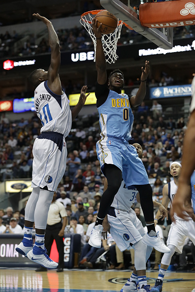 太阳力克小牛,八连胜遥遥领先!的简单介绍 太阳力克小牛,八连胜遥遥领先!的简单介绍