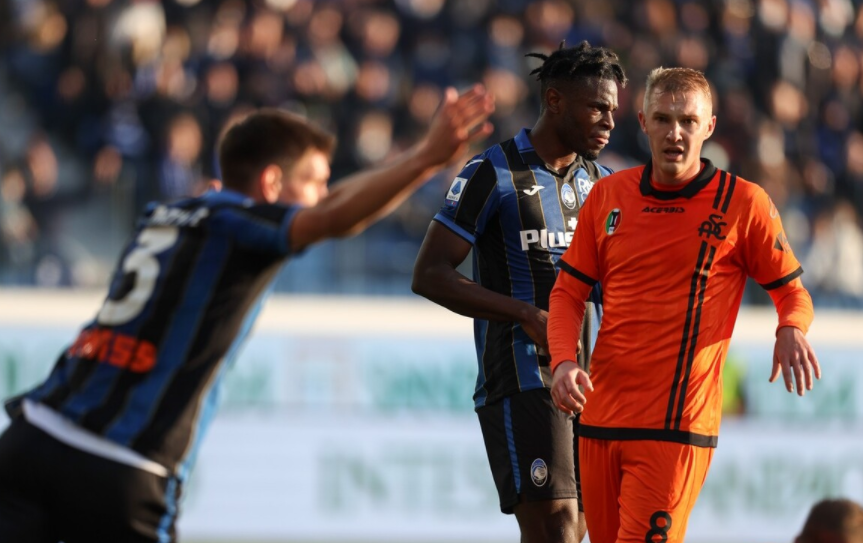 雷恩防守锁死威尔士,斯通斯状态火热 雷恩防守锁死威尔士,斯通斯状态火热